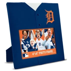 MasterPieces Team Jersey Uniformed Picture Frame - MLB Detroit Tigers